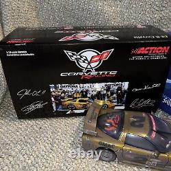 01 Corvette C5-R #2 (Overall Winner) Daytona 24hr (Raced) 118 Die Cast Gold