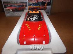 1/24 Buddy Baker #6 1969 Charger Daytona Autographed University Of Racing