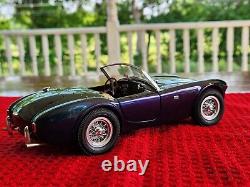 118 Exoto Race Legends #11130, 1963 AC Cobra Roadster, Daytona Standox Paradise