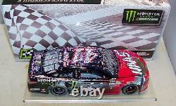 124 Action 2017 #41 Haas Daytona 500 Race Winner Kurt Busch Autographed 1/204