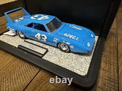 1970 Plymouth Superbird NASCAR Franklin Mint #43 Richard Petty 124 Diecast Car