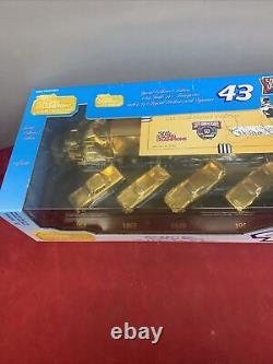 1998 RAcing Champions 24 Karat Gold 4 CARs & TRANSPORTER SET Richard Petty