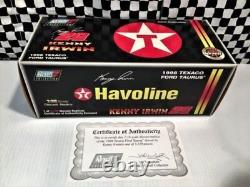 1998 Revell Kenny Irwin 1998 Texaco Ford Taurus #28 118 Scale Model Racing Car