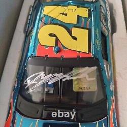 2007 ACTION COLLECTIBLES SIGNED JEFF GORDON DAYTONA RACE WIN CAR With COA LE