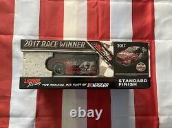 2017 Kurt Busch Daytona 500 Raced Win NASCAR Diecast 124 PERFECT DIN 48/ 2,141