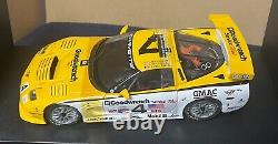 AUTOART 80006 Corvette C5-R 2000 Race Car #4 Pilgrim Collins Freon