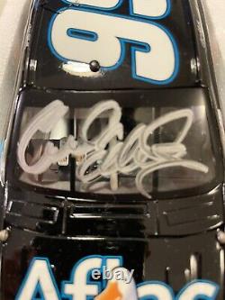 AUTOGRAPHED 99 Carl Edwards Aflac 2011 Ford Fusion 124 Diecast