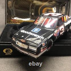 Aerocoupe Dale Earnhardt Goodwrench 1988 Monte Carlo LOW #033 Action RCCA Elite