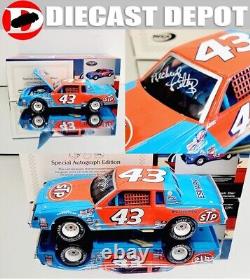 Autographed Richard Petty 1981 Daytona 500 Win Raced Version 1/24 Action Diecast