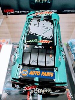 Chase Elliott 2018 Signed Action 1/24 Elite #9 Baja Blast Mountain Dew Car