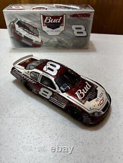 Dale Earnhardt Jr 2005 #8 Budweiser/Daytona/Born on Date Chevy Monte Carlo 1/24