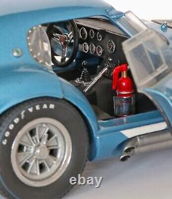 (EXOTO) Dan Gurney for President 64 Shelby Cobra Daytona Coupe #15 118 Diecast