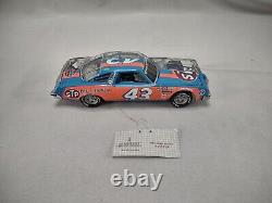 Franklin Mint Richard Petty's #43 1977 Oldsmobile Clear-Cast Race Car-124