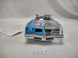 Franklin Mint Richard Petty's #43 1977 Oldsmobile Clear-Cast Race Car-124