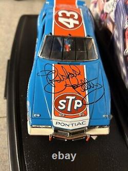 Franklin Mint Richard Petty's Pontiac Grand Prix Signed 124