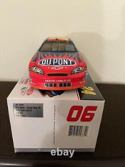 Jeff Gordon 2006 Dupont Sonoma Win AUTOGRAPHED Corporate Exclusive 124 Diecast