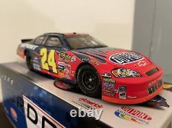 Jeff Gordon 2006 Dupont Sonoma Win AUTOGRAPHED Corporate Exclusive 124 Diecast