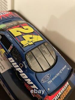 Jeff Gordon 2006 Dupont Sonoma Win AUTOGRAPHED Corporate Exclusive 124 Diecast