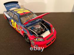 Jeff Gordon 2006 Dupont Sonoma Win AUTOGRAPHED Corporate Exclusive 124 Diecast