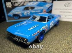 NEW Openbox R. Petty 1969 Ford Torino Talladega #43 Diecast 124 COA NEGOTIATE