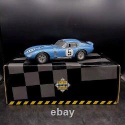 RARE Exoto 1964 Cobra Daytona Coupe No. 5 Le Mans 1/18 Racing Legends Diecast Car