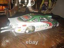 Racing Champions Mike Edwards Young Life Racing Pontiac Grand AM 2005 NHRAPro