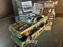 Richard Petty #43 Patterson Motors Daytona 500 Autographed Gold Ed 1964 Plymouth