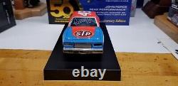 Richard Petty AUTOGRAPHED #43 1981 Daytona 500 Race Win 124Historical Diecast