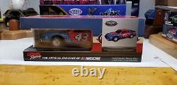 Richard Petty AUTOGRAPHED #43 1981 Daytona 500 Race Win 124Historical Diecast