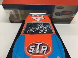 Richard Petty Autographed #43 Stp 1981 Daytona 500 Win 1981 Buick 1/24