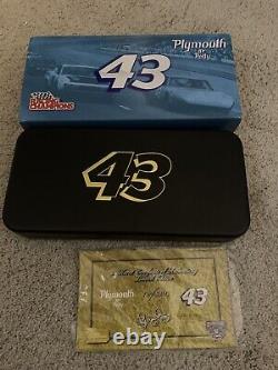 Richard Petty Die Cast Collectable Gift 24 Karat Gold Plymouth