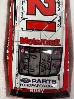 TREVOR BAYNE #21 2013 Motorcraft Retro DAYTONA SIGNED x7 124 MINT 1/630 Wood