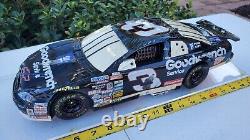 Wow Dale Earnhardt Sr #3 Gm Goodwrench Crash Nascar 112 1997 W Custom Display