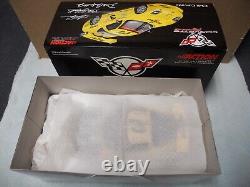 1/18 Action 2001 C5-R Corvette Rolex Earnhardt & Pilgrim Gold Chrome original	<br/>
<br/>1/18 Action 2001 C5-R Corvette Rolex Earnhardt & Pilgrim Or Chrome original