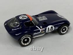 1/18 Réplique de la voiture Cheetah #17 de 1964 à Daytona en jaune de Ralph Slayer #23