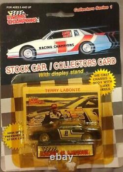 15 Voitures de collection de la série One Racing Champions de 1989 en échelle 1/64