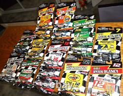 16 voitures LOT non ouvertes NASCAR Authentics Next Gen 2022 (VAGUE 6-9) Jouet moulé sous pression 1/64