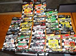 16 voitures LOT non ouvertes NASCAR Authentics Next Gen 2022 (VAGUE 6-9) Jouet moulé sous pression 1/64