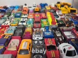 164 Hot wheels, Matchbox, Disney, Oldies Lot de voitures de 192 avions en vrac, Nascar