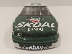 1991 HARRY GANT #33 Skoal Bandit Oldsmobile 1/24 Custom Diecast Revell Nascar - 1991 HARRY GANT #33 Skoal Bandit Oldsmobile 1/24 Custom Diecast Revell Nascar