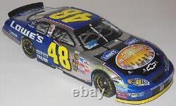 2004 Action Jimmie Johnson #48 Lowes Atlanta Course Gagnée 124 Voiture Signée Autographe