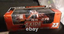 2006 Johnny Benson #23 1/24 Toyota Tundra Auto by Dave Blaney TRÈS RARE