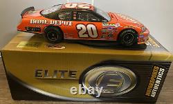 2006 Tony Stewart Daytona Pepsi 400 Gagnant de la course Action 124 Voiture moulée sous pression ELITE READ