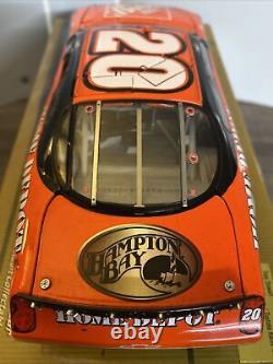 2006 Tony Stewart Daytona Pepsi 400 Gagnant de la course Action 124 Voiture moulée sous pression ELITE READ