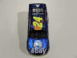 2018 1/24 William Byron #24 Axalta Liquid Color Elite. 1 Sur 36