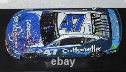 2023 RICKY STENHOUSE JR #47 KROGER DUAL AUTOGRAPHED DAYTONA 500 WIN ELITE Avec COAs