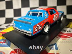 AUTOGRAPHIÉ RICHARD PETTY #43 STP 1981 Buick 7ème victoire à Daytona Version de course 1/780