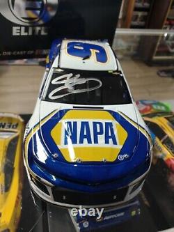 Chase Elliott Voiture Élite Autographiée en 1/24 Version Victoire de Course de Duel 2 à Daytona 2018