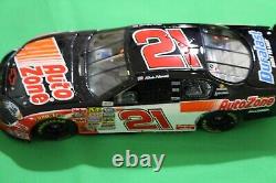 Course automobile Authentics Kevin Harvick #21 AutoZone 2007 Monte Carlo 124 Daytona