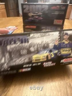 DALE EARNHARDT JR WRANGLER 2010 VAINQUEUR DE DAYTONA VERSION COURSE IMPALA SS 1/24 Scellé